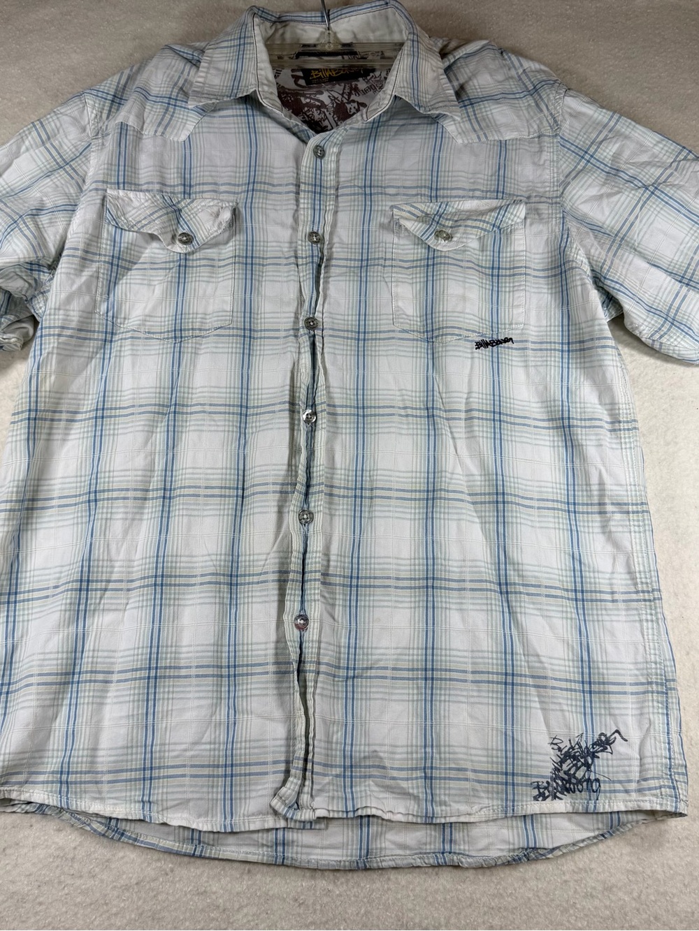 Billabong Men’s Short Sleeve Plaid Button Down Shirt White Blue Size Large